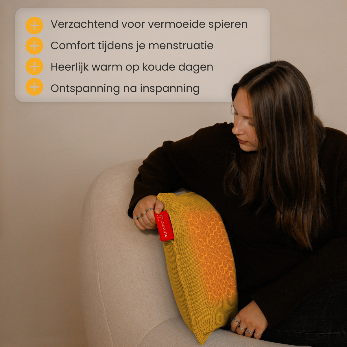 Sofa, Kussen, Volwassene, Persoon, Vrouw